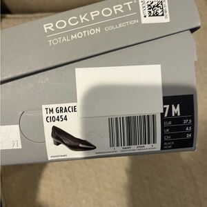Rockport Total Motion Black Pumps